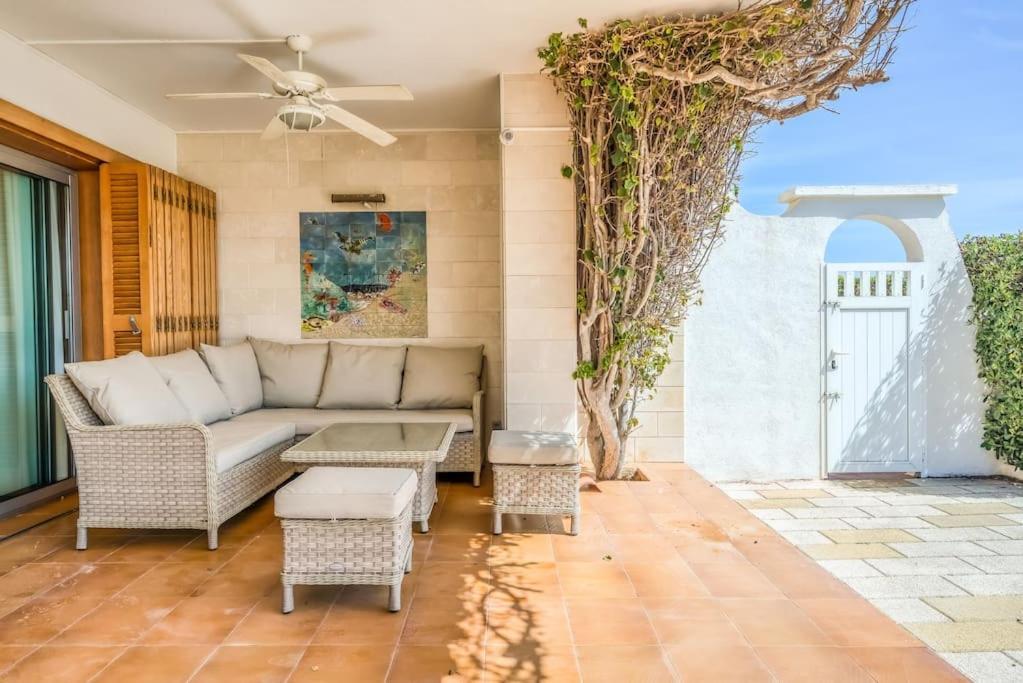 La Calma Espectacular Villa Con Jardin Y Piscina En Menorca S'Algar Exterior photo